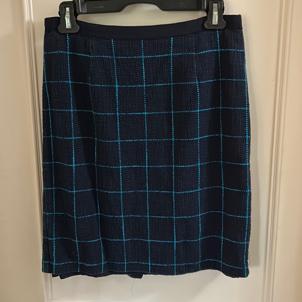 Banana Republic pencil skirt, size 4.